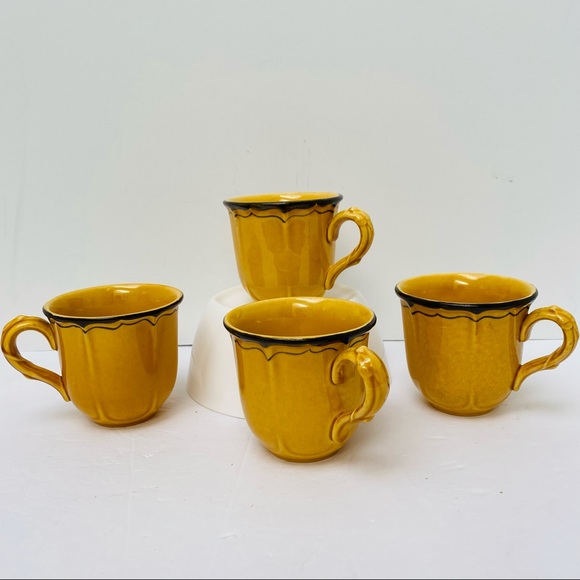 Metlox Potteries Other - 4 Vintage 1972 Metlox PoppyTrail cups coffee Mugs LaMancha Gold Stoneware